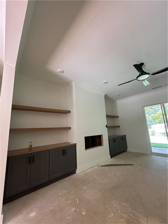 3449 Oak Drive