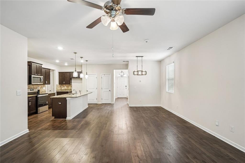 2045 Theberton Trail