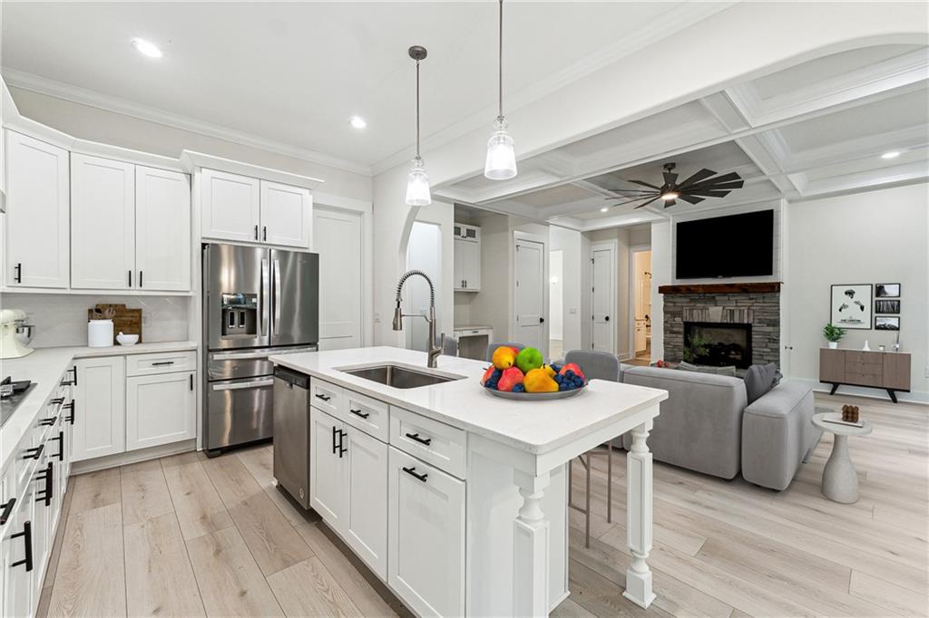 7650 Abbey Glen Drive
