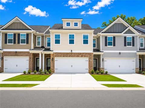 Townhouse For Sale - 6414 Towhee Way<br/> Morrow, GA 30260