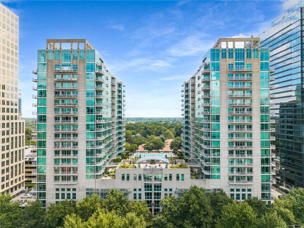 Metropolis - Residential