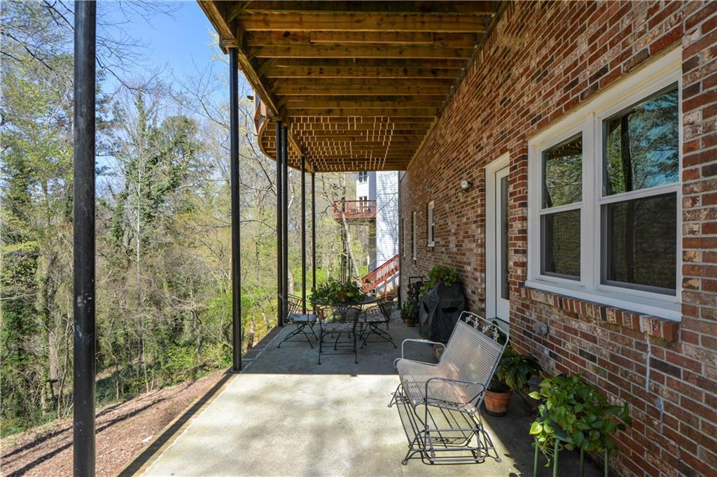 2112 Starfire Drive, Atlanta, Georgia image 46