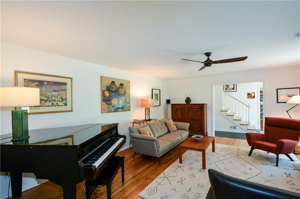2112 Starfire Drive, Atlanta, Georgia image 7