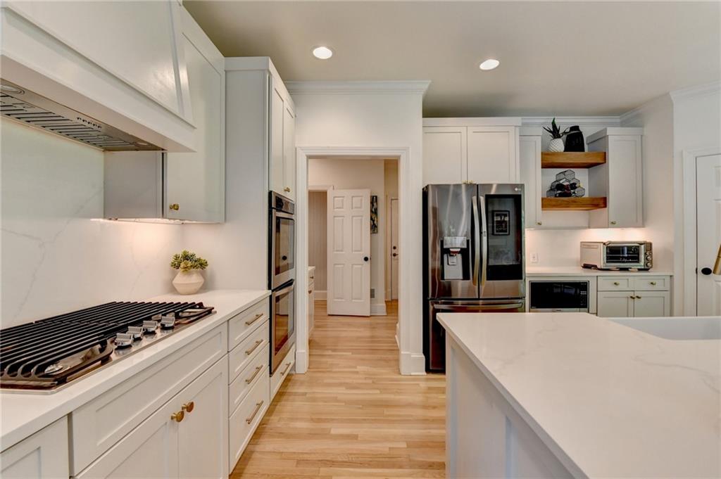 7920 Tintern Trace, Duluth, Georgia image 29