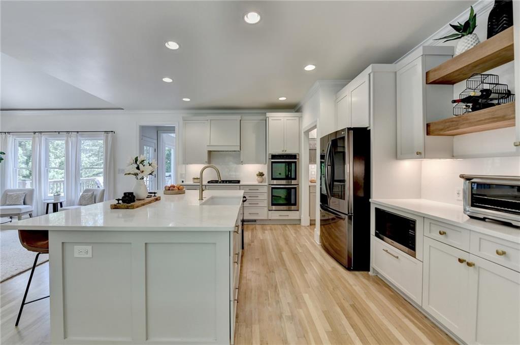 7920 Tintern Trace, Duluth, Georgia image 33