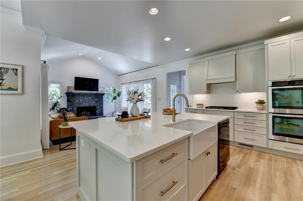 7920 Tintern Trace, Duluth, Georgia image 34