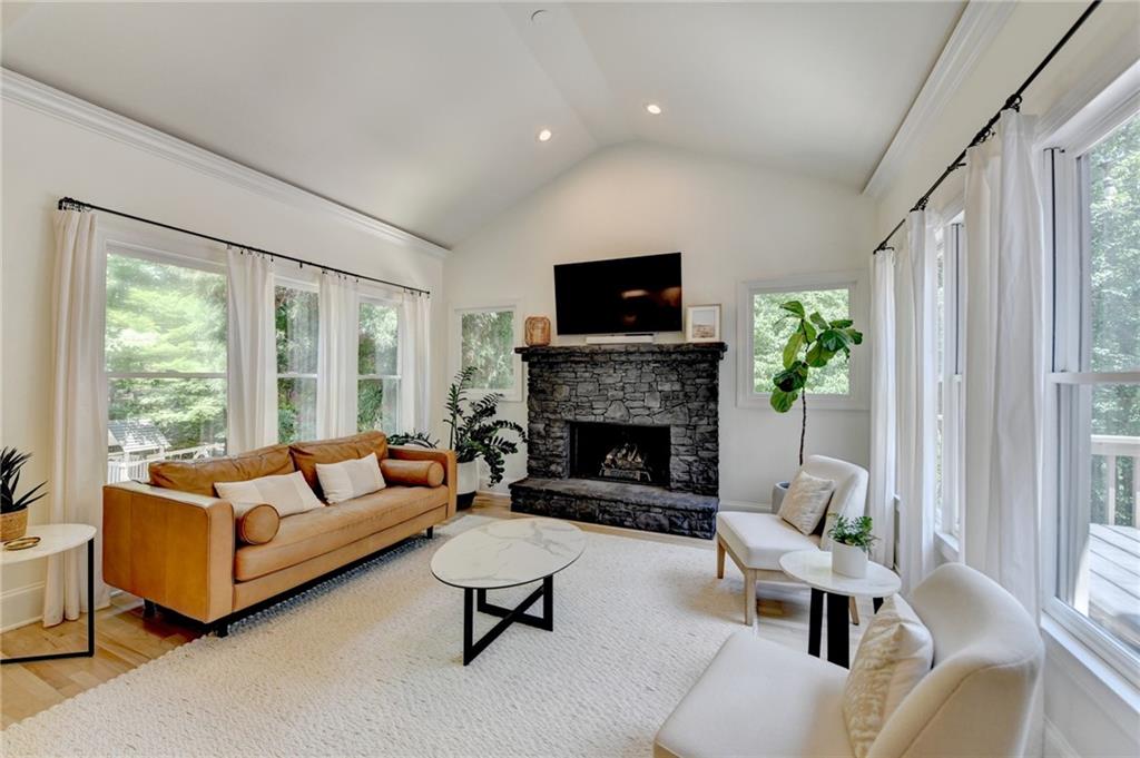 7920 Tintern Trace, Duluth, Georgia image 23