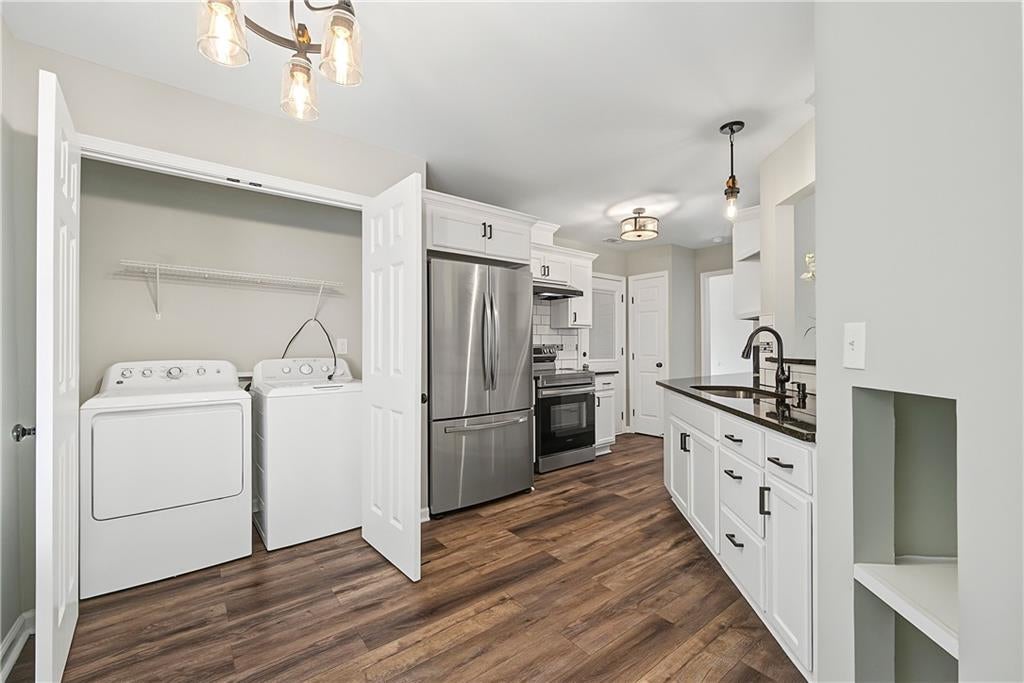 7650 Summit Trail