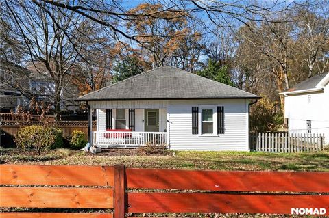 2218 Dunseath Avenue NW Atlanta GA 30318