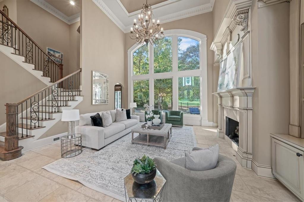 5625 Buckleigh Pointe