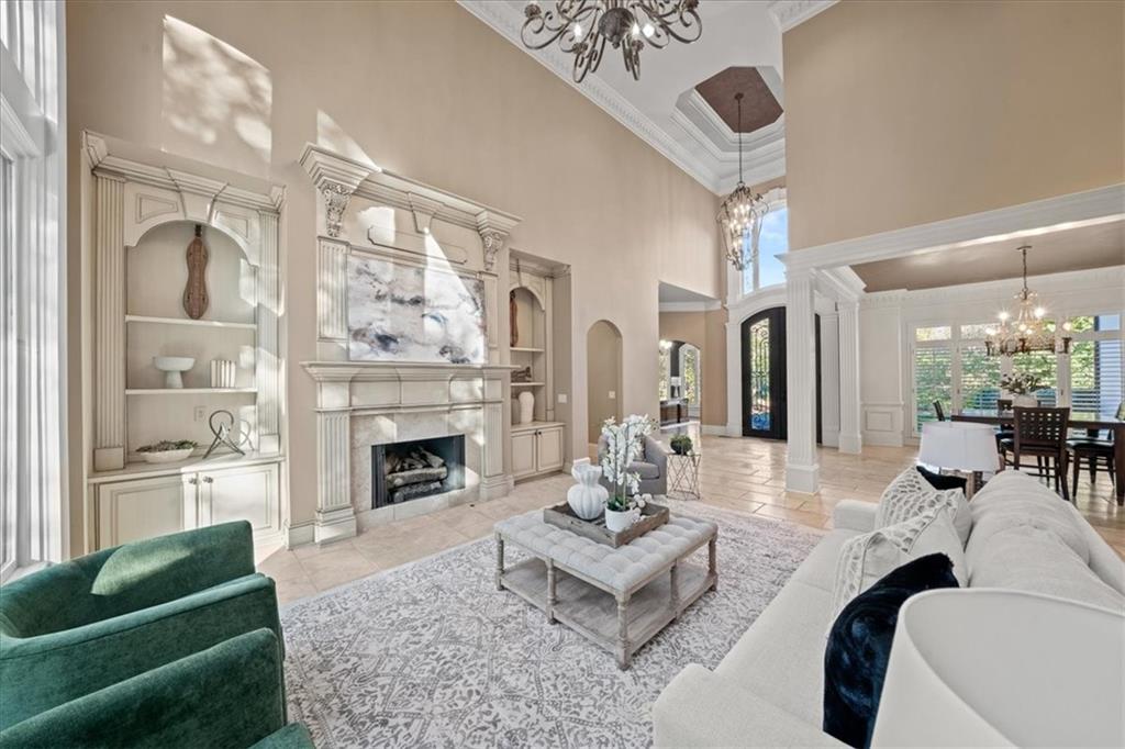 5625 Buckleigh Pointe