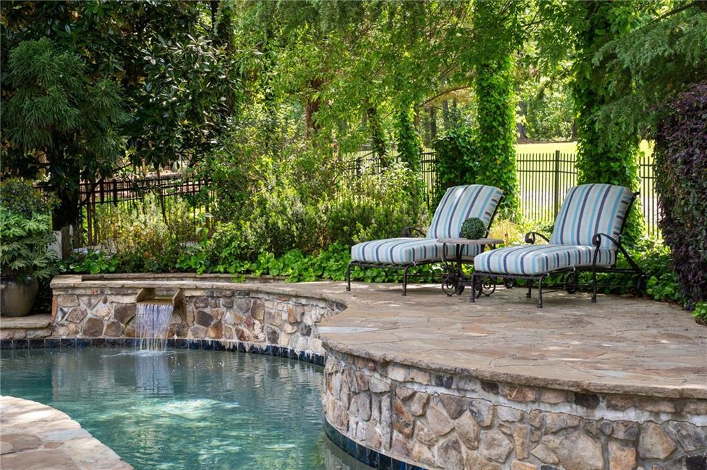 Laurel Springs - Residential