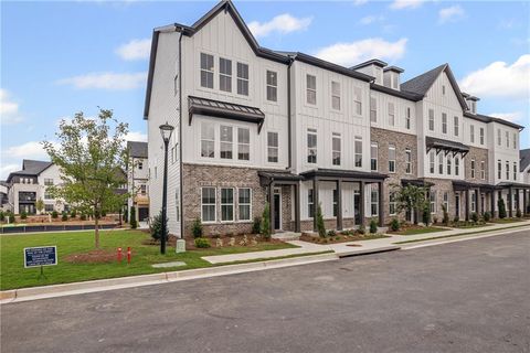 2706 Evers Drive NE 96 Marietta GA 30066