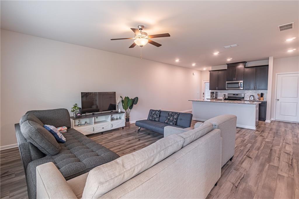 1452 Villageside Court