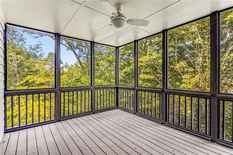 A home in Dawsonville