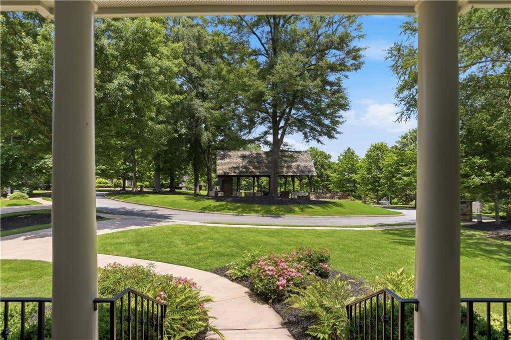 Photo of 5438 Buckland Way SE, Smyrna, GA 30126 (MLS # 7788883)