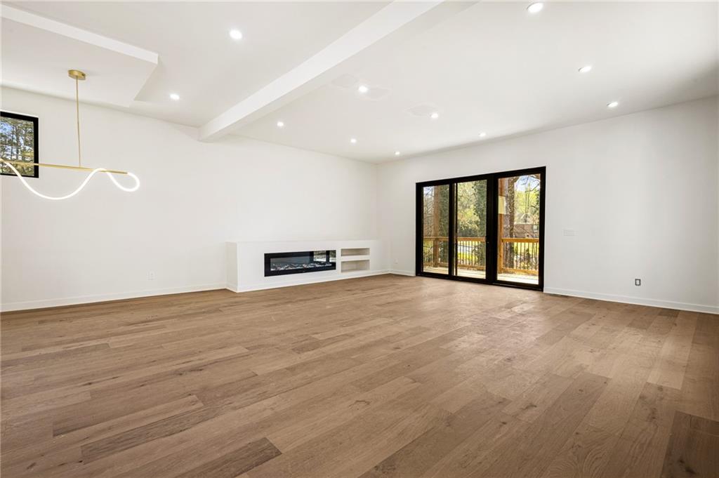 1301 Lavista Road NE