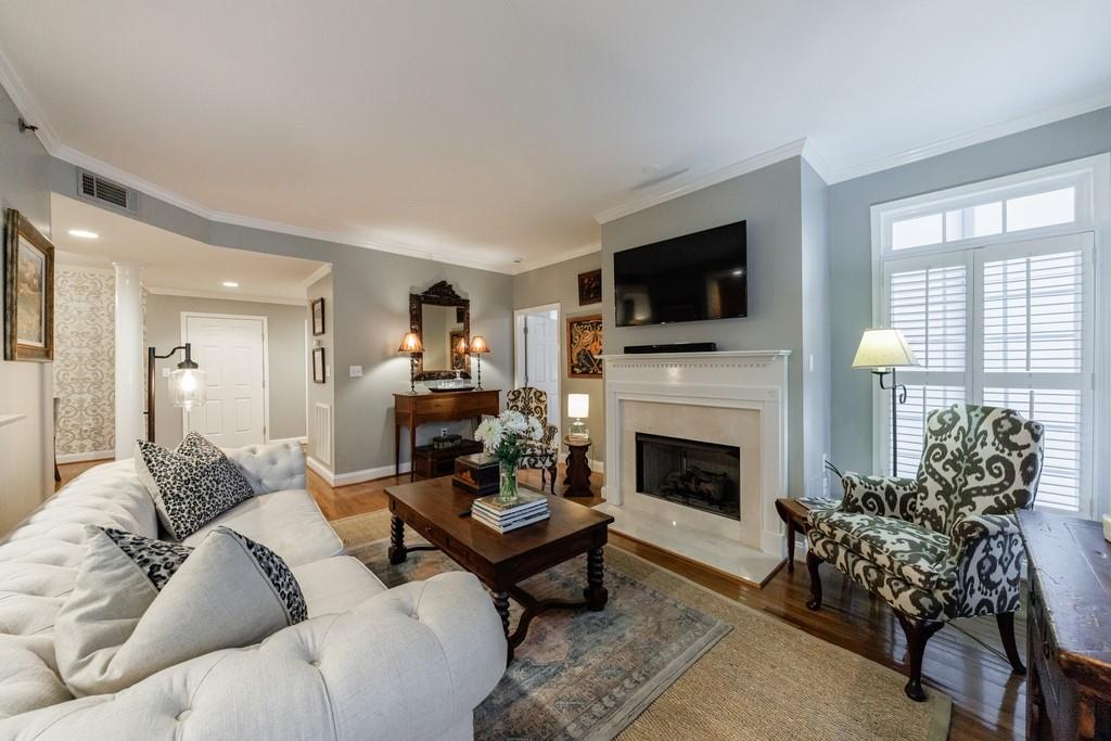 50 BISCAYNE Drive NW 4110