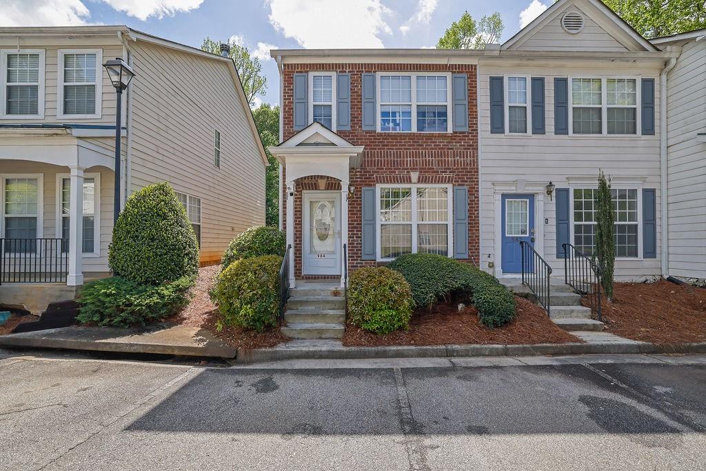 984 Redwood Drive, Norcross, Georgia image 4