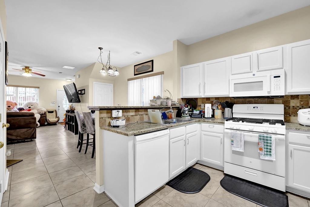 984 Redwood Drive, Norcross, Georgia image 13