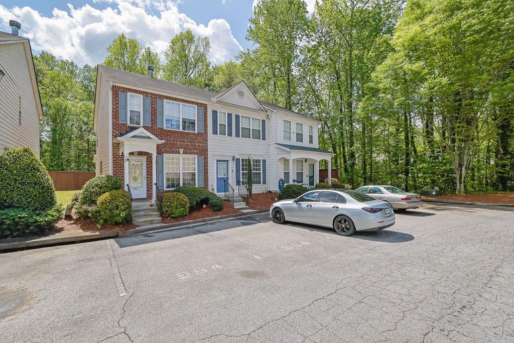984 Redwood Drive, Norcross, Georgia image 2