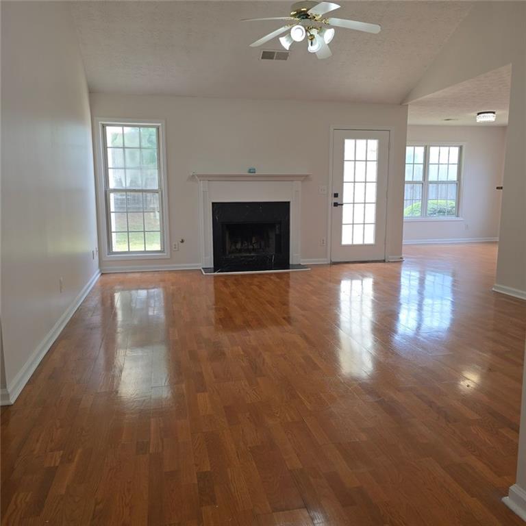282 Ellesmere Court Ct, Buford, Georgia image 3