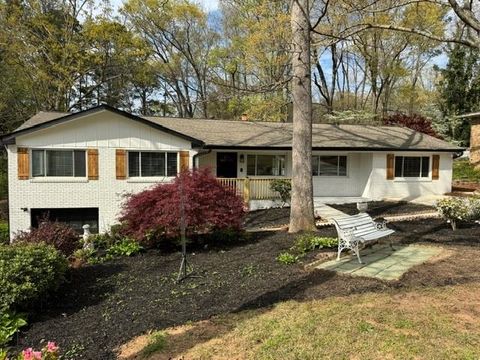 Homes For Sale - 1143 Rebel Ridge Drive<br/> Marietta, GA 30062