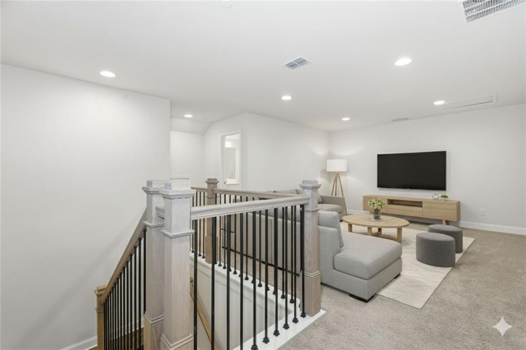 356 Hayden Circle