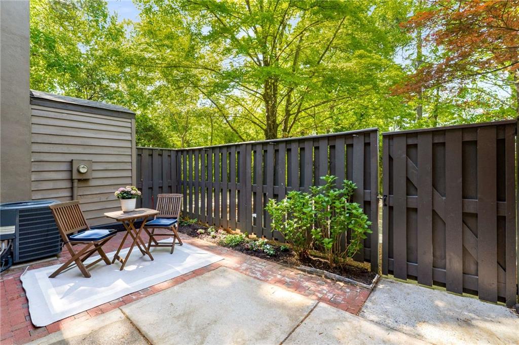 2002 Cedar Chase Lane, Atlanta, Georgia image 23