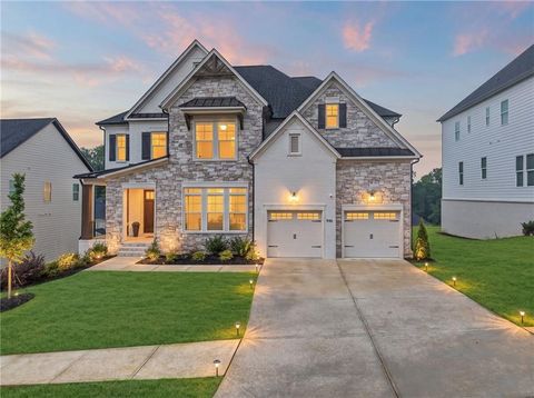 Homes For Sale - 946 Keystone Drive<br/> Cherokee County, Woodstock, GA 30188