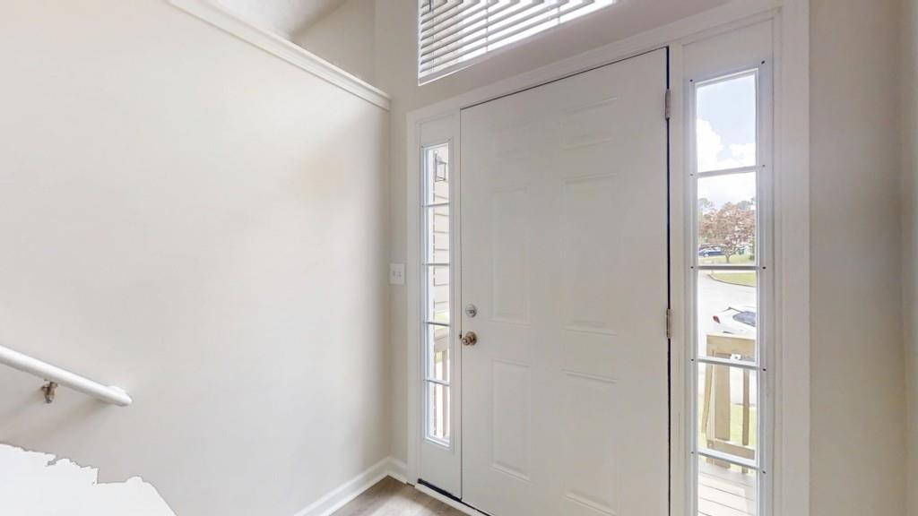 488 Barclay Court