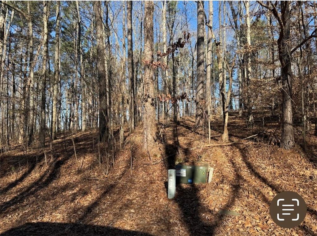 102 Brook Hollow Lake Trail