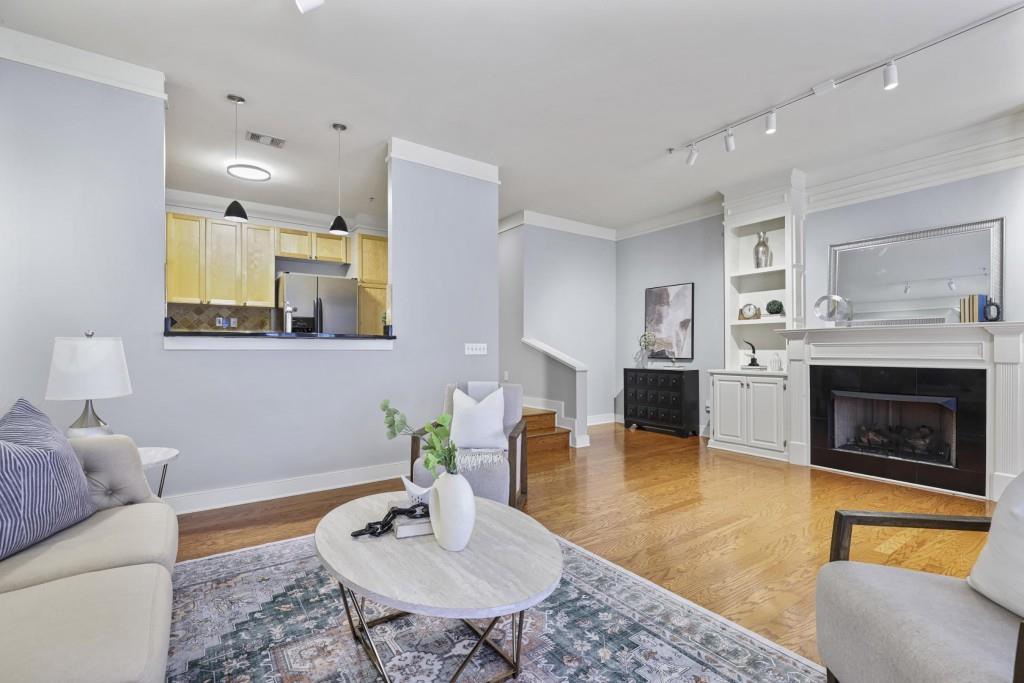 273 12th Street NE 421