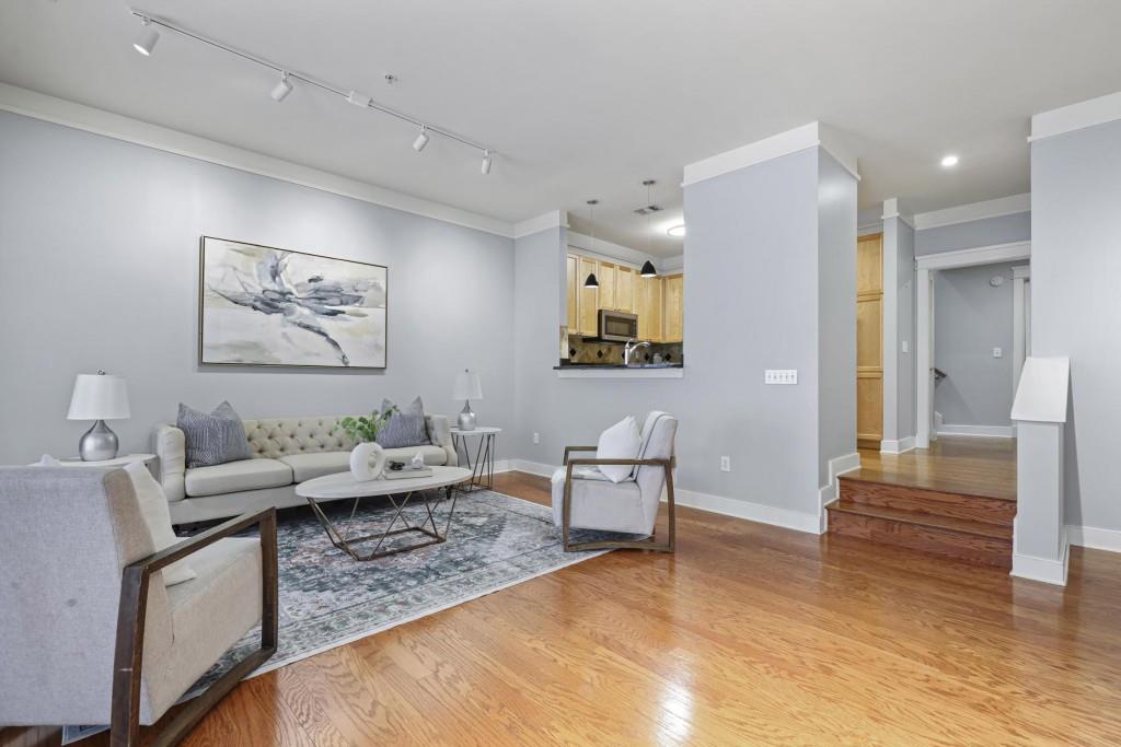 273 12th Street NE 421