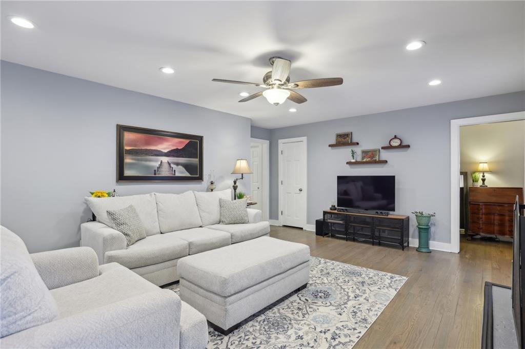 1280 Sherry Drive, Alpharetta, Georgia image 12