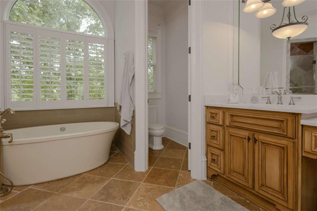 6029 Shadburn Ferry Road, Buford, Georgia image 26