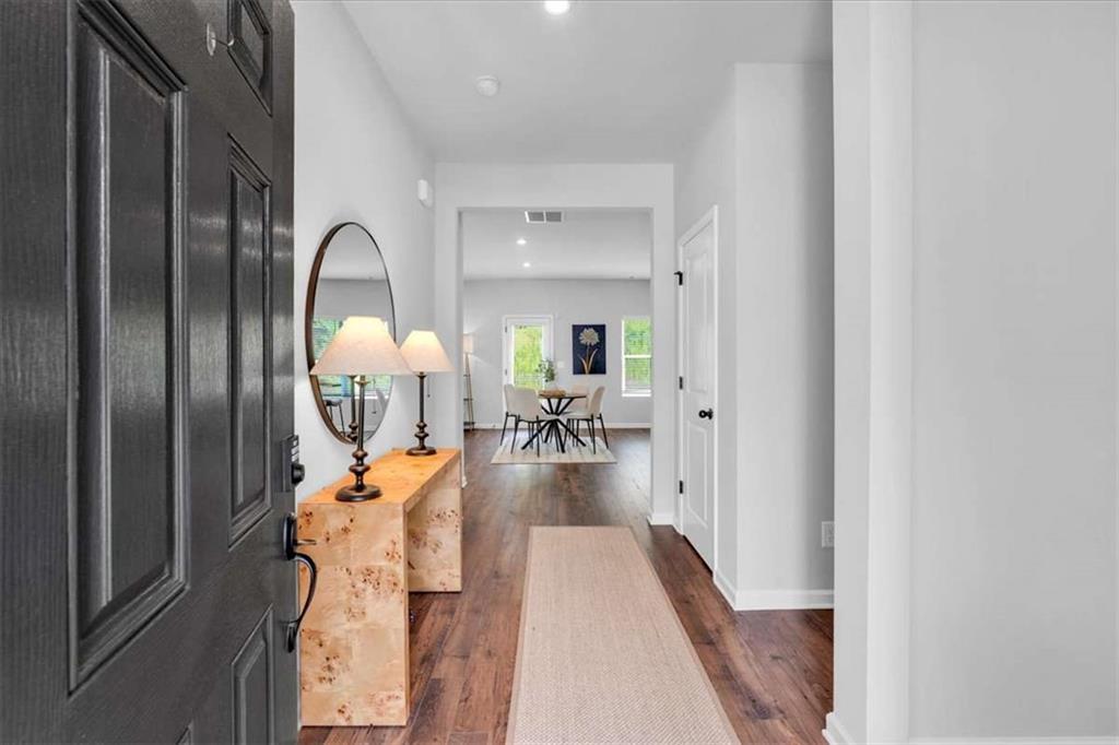 3121 Reserve Valley