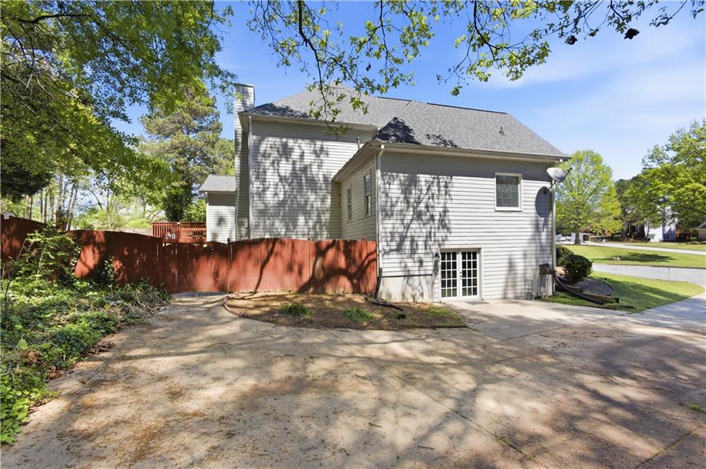 2255 Pinehaven Court