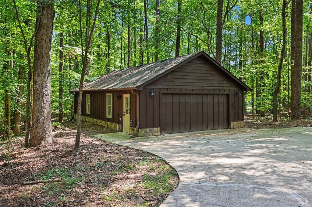 729 Lost Mountain Trail NW