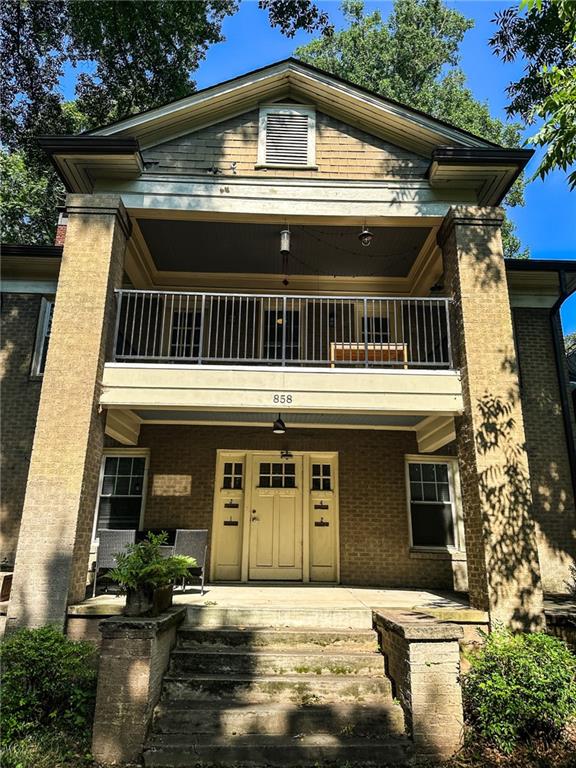 858 Charles Allen Drive NE