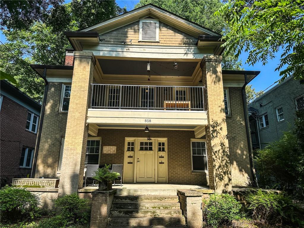 858 Charles Allen Drive NE