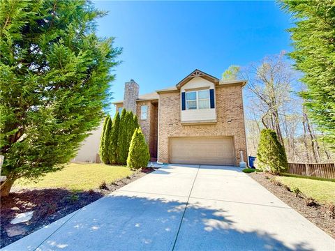 Homes For Sale - 1302 Ida Woods Lane<br/> Lawrenceville, GA 30045