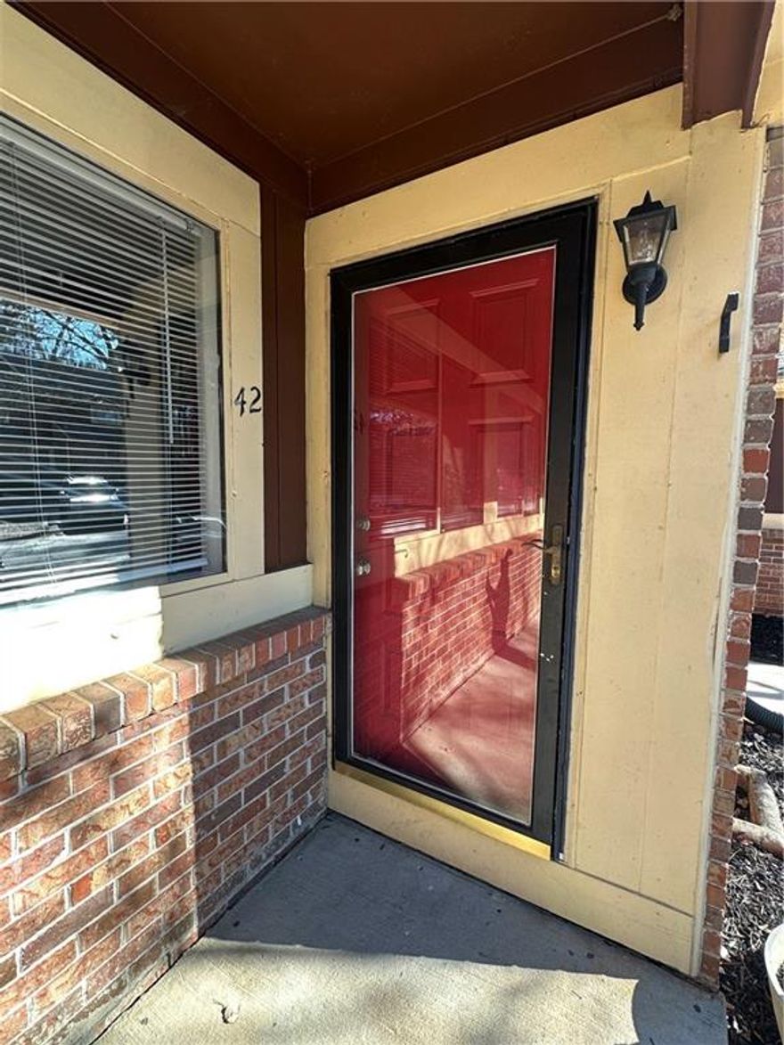 Renovated 2 bedroom condo. Beautiful new flooring, paint, and updated bathrooms. Kitchen has white cabinets with stainless steel appliances, open view to family room. Perfect roommate floorplan! Minutes to GA 400 and close to shops and restaurants. Ready for move-in!