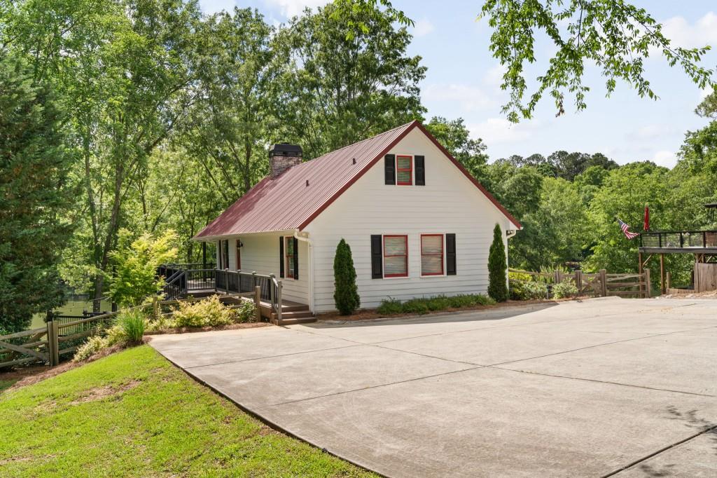 243 E Riverbend Drive, Eatonton, Georgia image 1
