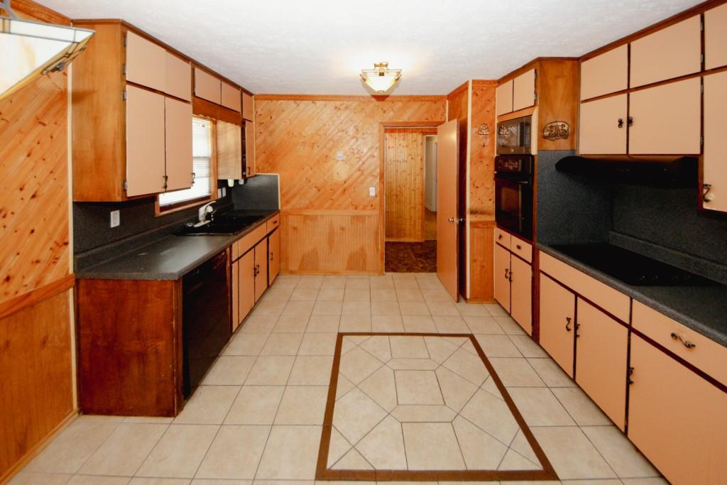 3257 Georgian Woods Circle