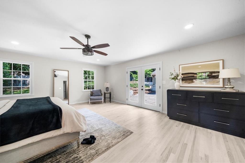 7300 Wynhill Drive, Sandy Springs, Georgia image 44