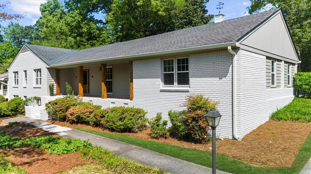 7300 Wynhill Drive, Sandy Springs, Georgia image 2