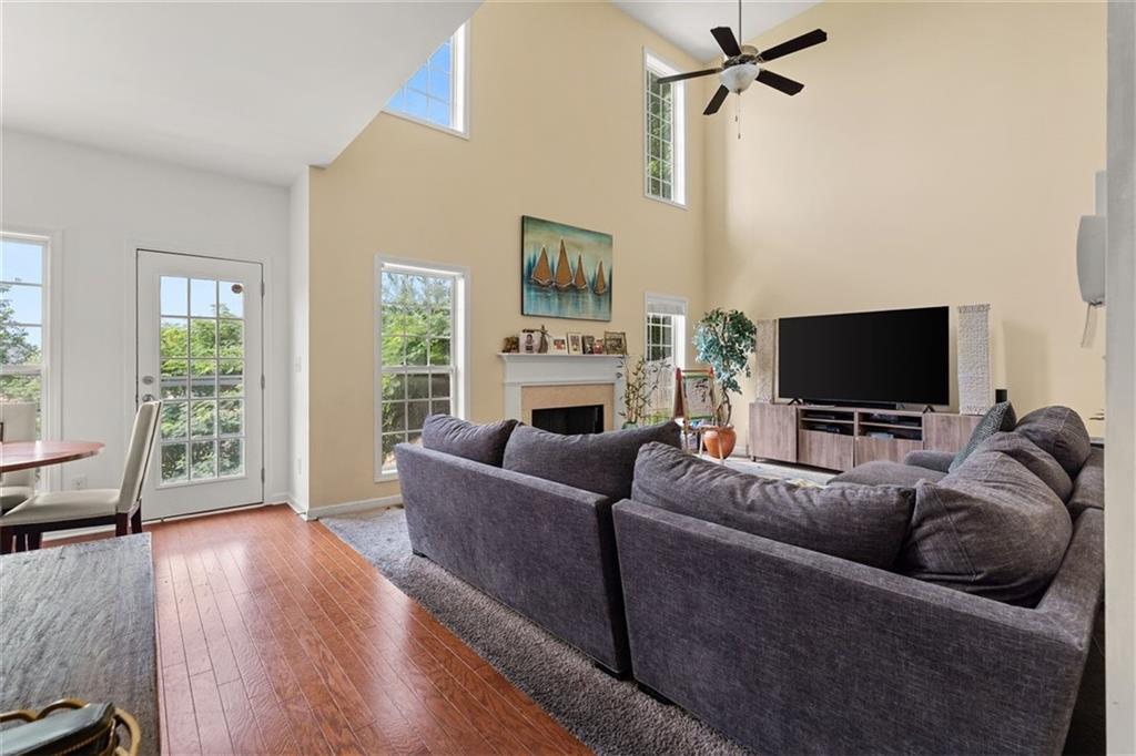410 Vinings Vintage Circle