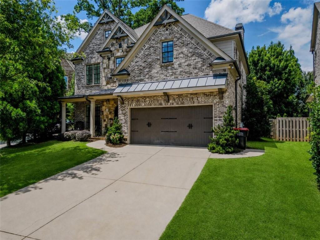 2153 Whitestone Court SE