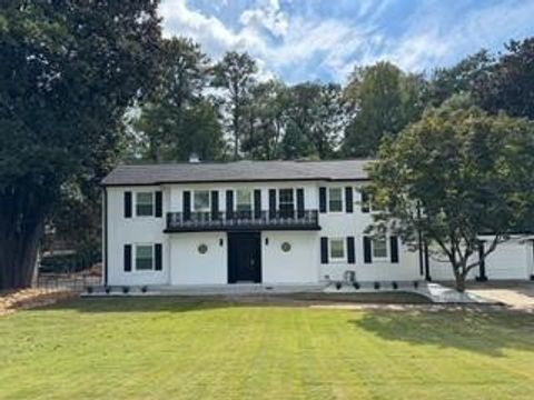 200 W Paces Ferry Road NW Atlanta GA 30305